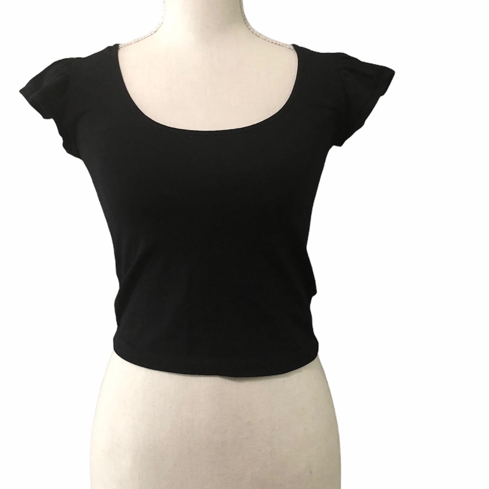 Forever 21 Scoop Neck Cap Sleeves Blouse